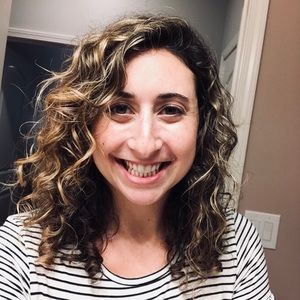 Meet your Posher, Jillian